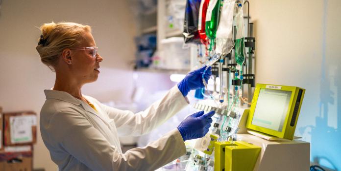 Woman in Anschutz medical research lab
